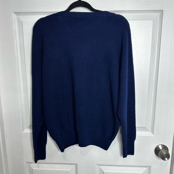 vineyard vines Oversized Ribbed Luxe Crewneck Sweater in Navy small/medium - Picture 2 of 7